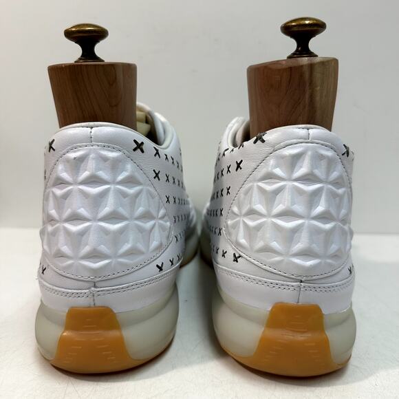 EXCELLENT Nike Kobe 10 EXT White Gum Basketball Kobe Bryant Black Mamba 15 main image 12